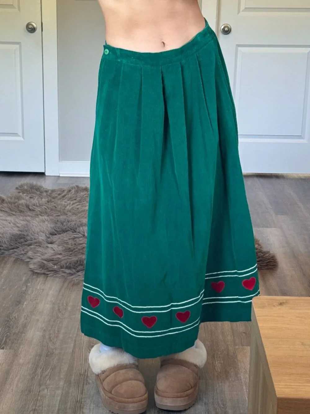 Vintage Y2K Eagles Eye Green Corduroy Maxi Skirt Womens M Cottagecore Hearts